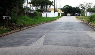 Prefeitura de Peruíbe realiza operação tapa-buracos em todos os bairros do Município