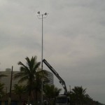 Peruíbe implanta moderno sistema de iluminação na orla da praia