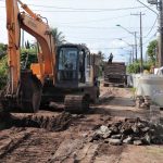PREFEITURA RETOMA MAIS UMA OBRA QUE ESTAVA PARADA