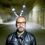 Lucas Santtana se apresentará em Peruíbe