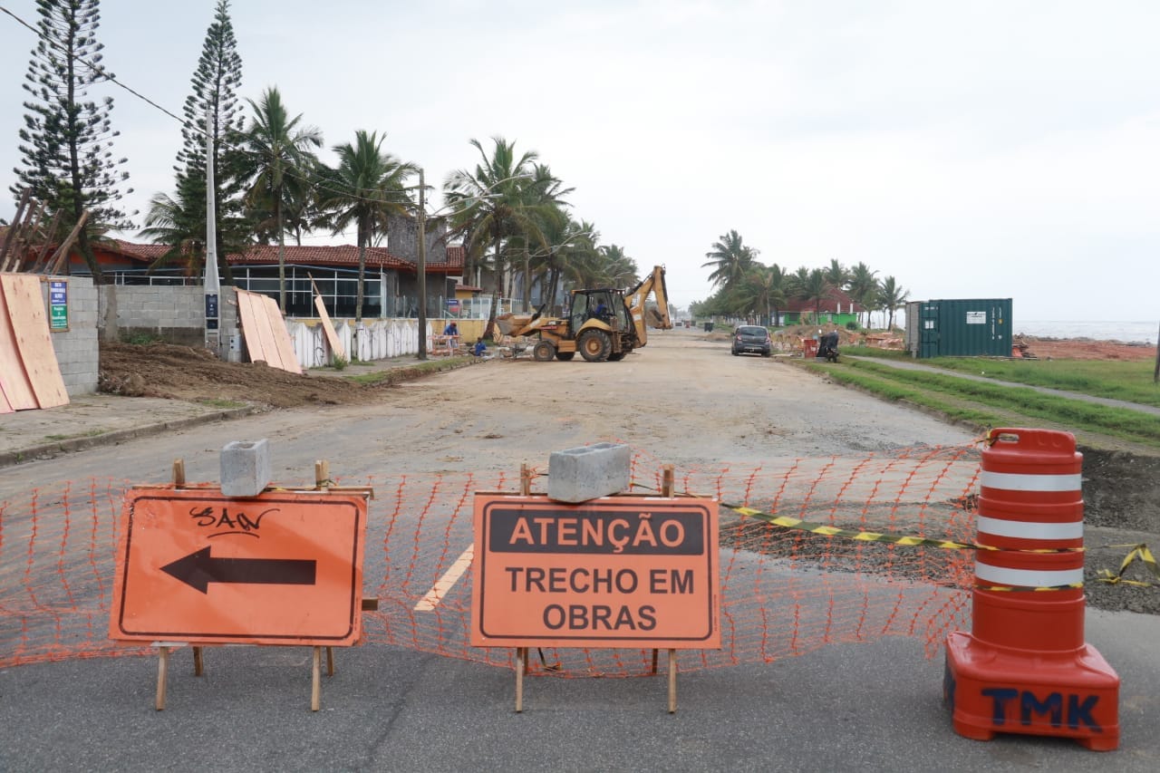 SECRETARIA DE OBRAS REALIZA MELHORIAS NAS VIAS DA ORLA