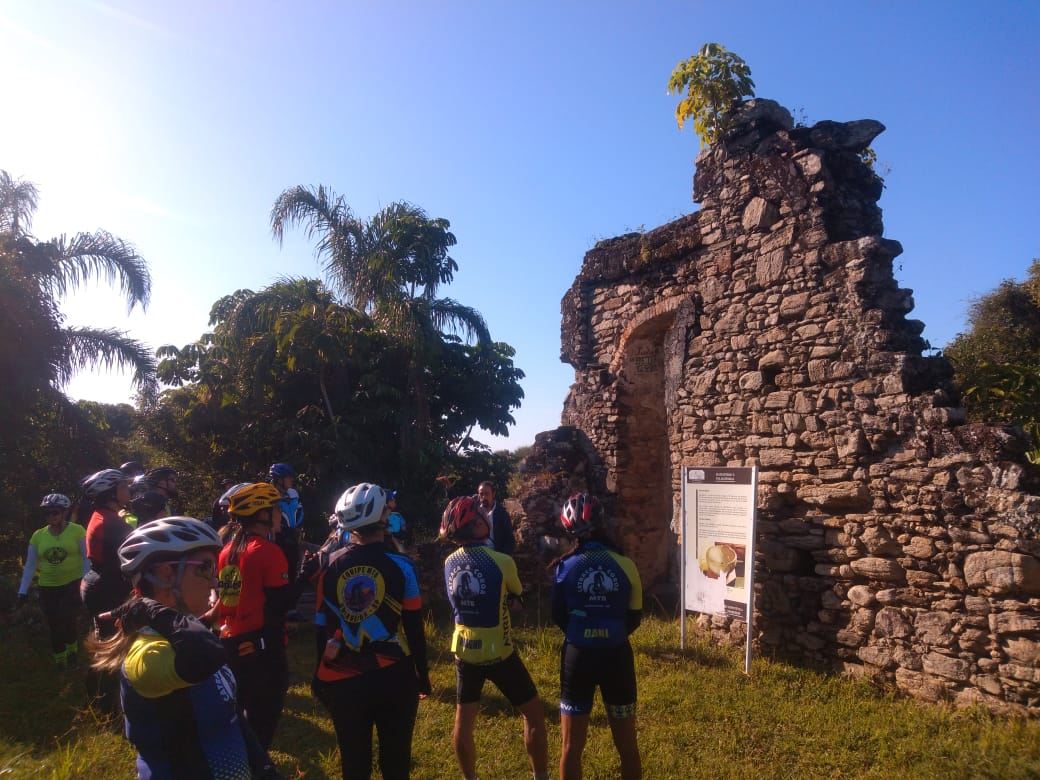 GRUPO DE CICLISTAS RETOMAM ATIVIDADES NAS RUÍNAS DO ABAREBEBÊ