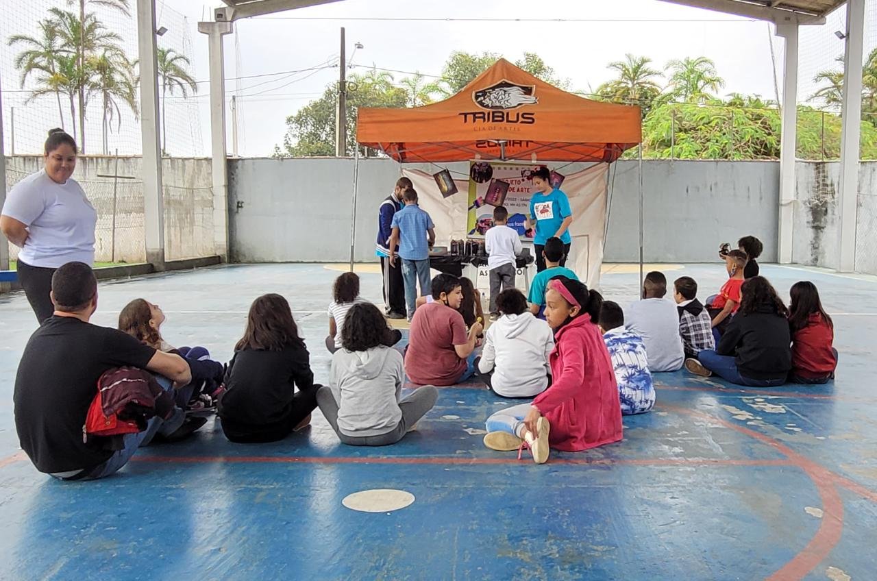 PROJETO “É HORA DE ARTE” É REALIZADO EM PERUÍBE