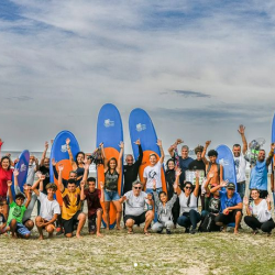 PERUÍBE CONTA COM NOVOS EQUIPAMENTOS PARA A ESCOLINHA MUNICIPAL DE SURF