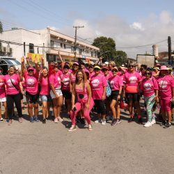 PERUÍBE REALIZA MAIS UMA CAMINHADA DO OUTUBRO ROSA