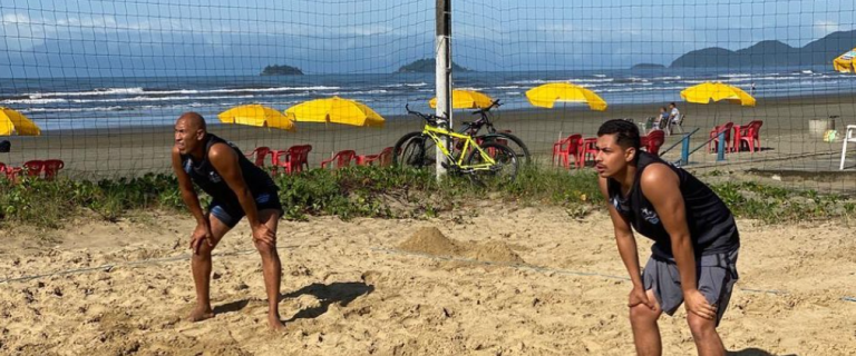 FUTEVÔLEI MOVIMENTA A ARENA PERUÍBE NESTE SÁBADO