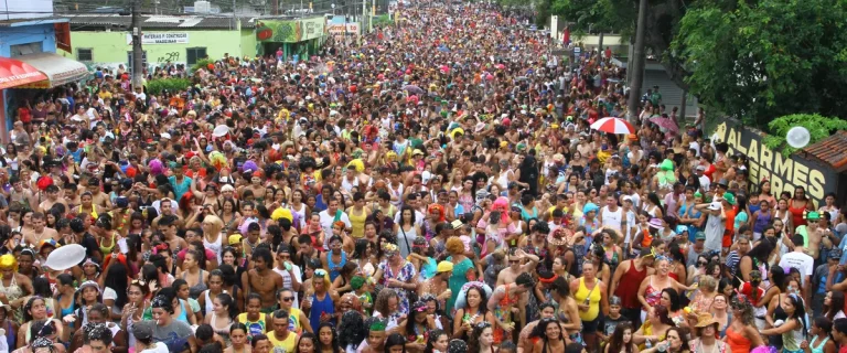 PERUÍBE LANÇA PROGRAMAÇÃO OFICIAL DO CARNAVAL 2026
