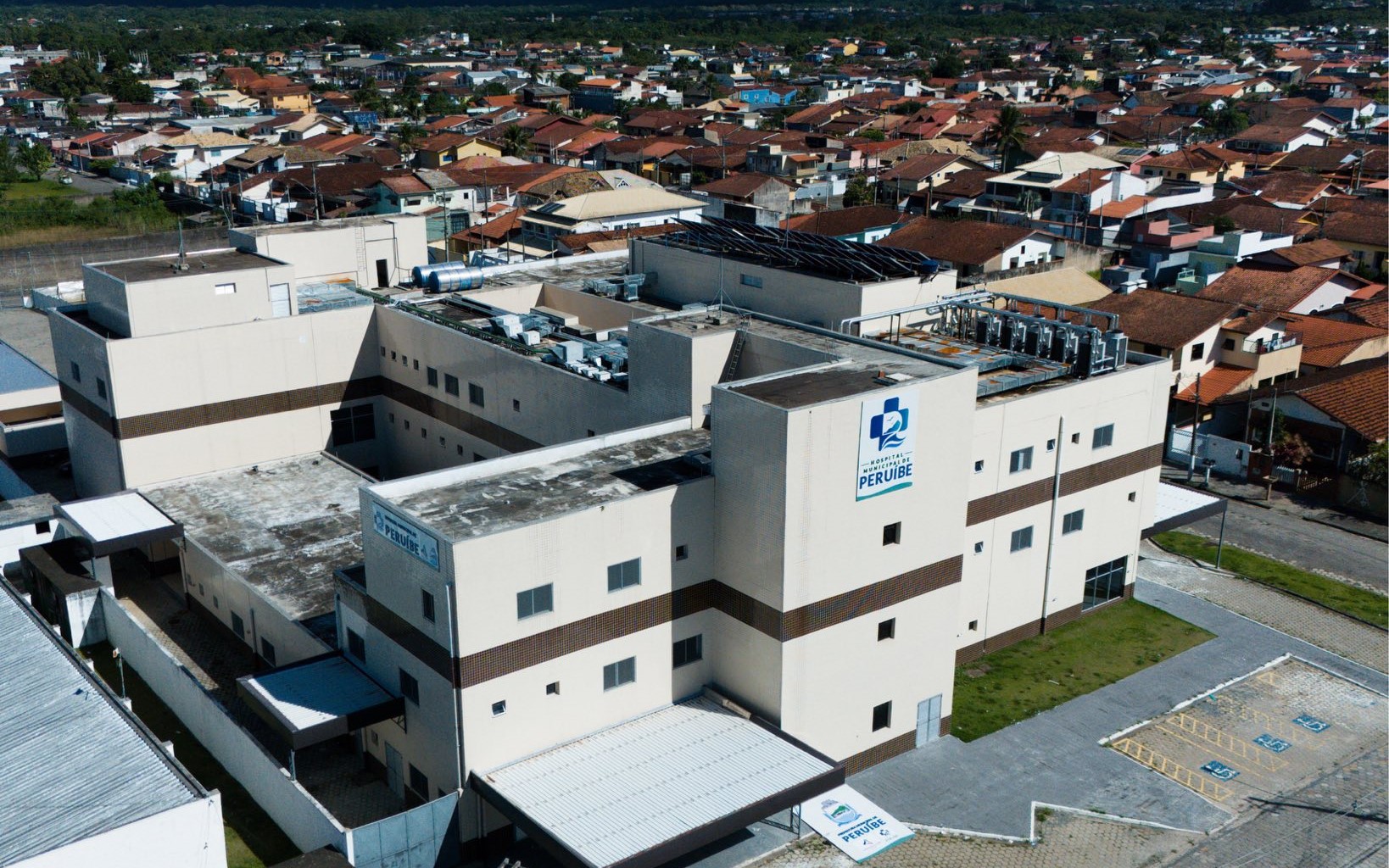HOSPITAL MUNICIPAL DE PERUÍBE SE APROXIMA DA INAUGURAÇÃO