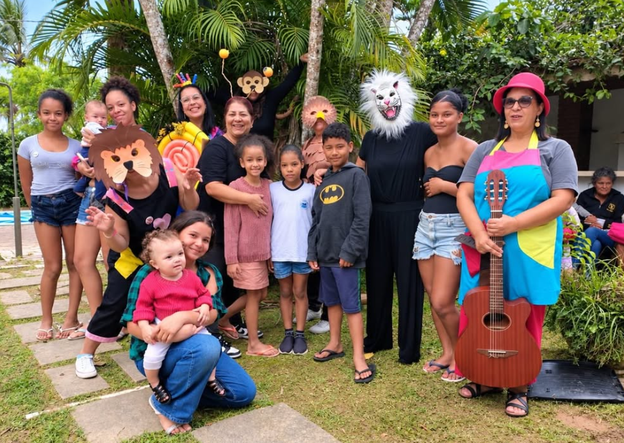 CRAS VILA ERMINDA CELEBRA O DIA DAS CRIANÇAS
