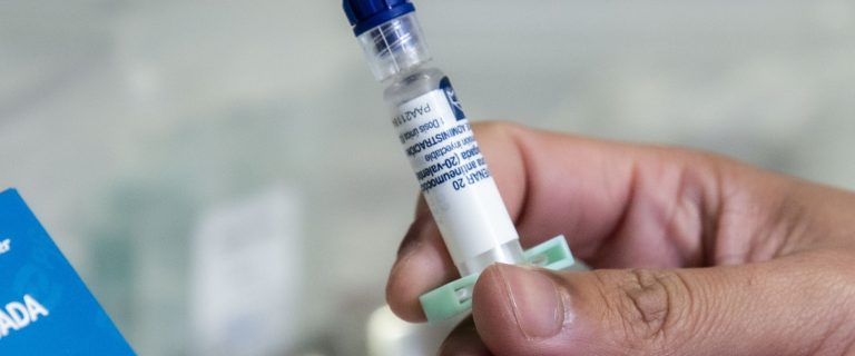 VACINAÇÃO INFANTIL: SAIBA QUANDO A PNEUMO 20 É INDICADA